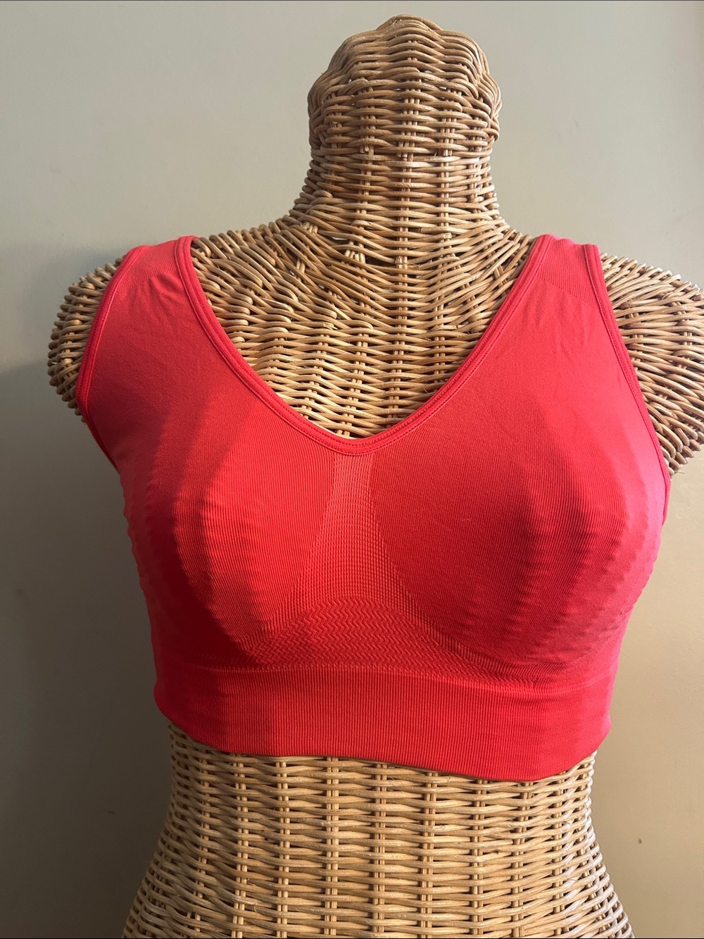 Seamless V-Neck Comfort Bralette M‎